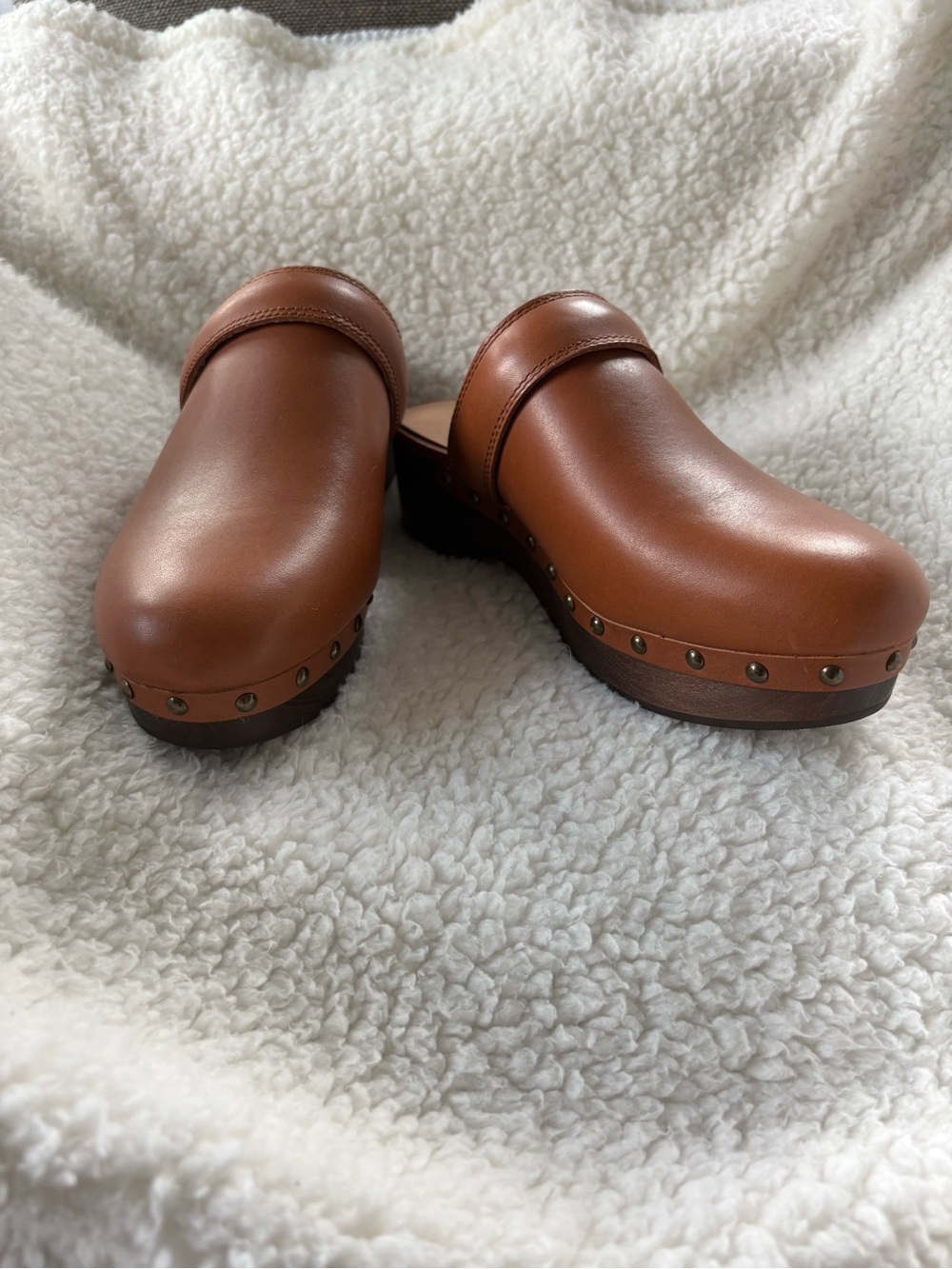 Madewell Cecily Leather Clogs English Saddle Brown Studded Mules